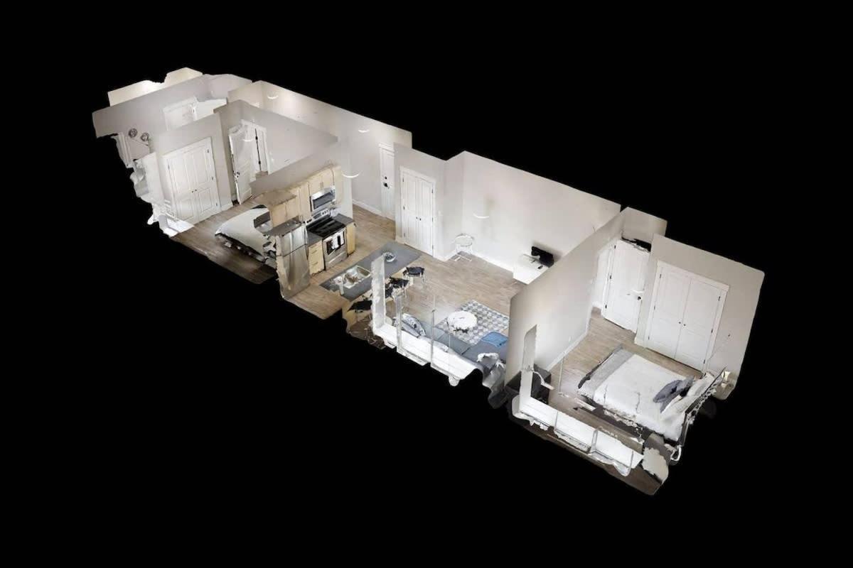 Premium Condo Heart Of Uptown Location Parking Coffee Сейнт Джон Екстериор снимка